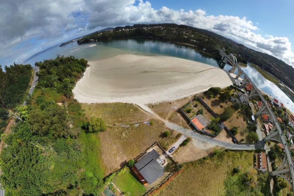 O Pedrido Beach House Bergondo Exterior foto
